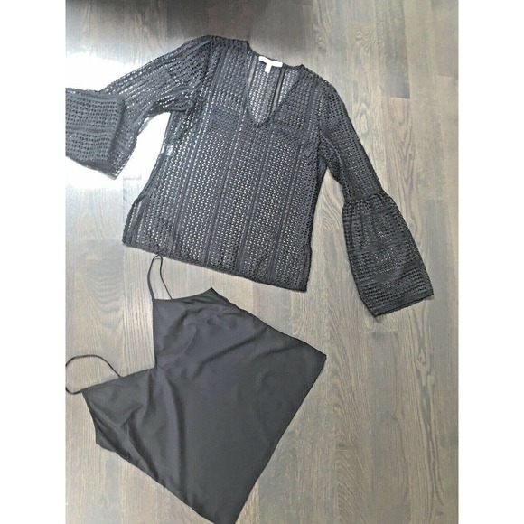 Derek Lam Crosby Lace Bell-Sleeve Black Blouse~4‎ - Picture 3 of 5